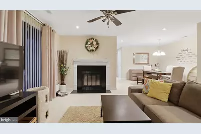13201 Chalet Place #9-202, Germantown, MD 20874 - Photo 5