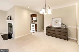 13201 Chalet Pl, Germantown, MD 20874 - Photo 9