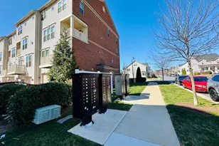 22045 Broadway Ave, Clarksburg, MD 20871 - Photo 5