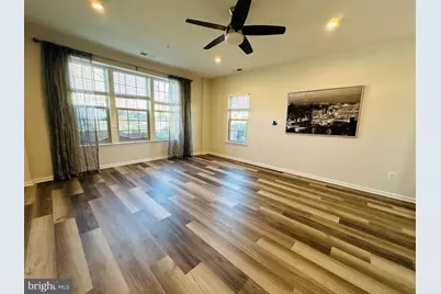 22045 Broadway Avenue #401L, Clarksburg, MD 20871 - Photo 9