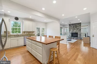 12511 Royal Crown Drive, Germantown, MD 20876 - Photo 11