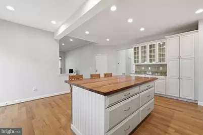 12511 Royal Crown Drive, Germantown, MD 20876 - Photo 7