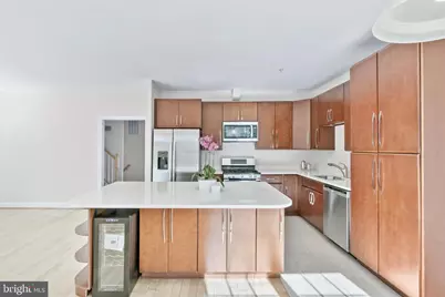 8428 Bells Ridge Terrace, Potomac, MD 20854 - Photo 9