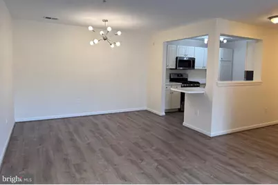 10019 Vanderbilt #UNIT 7, Rockville, MD 20850 - Photo 9