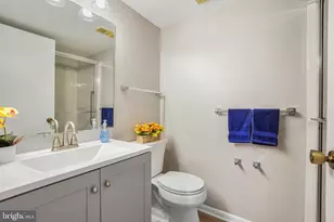 15301 Beaverbrook Ct, Silver Spring, MD 20906 - Photo 7