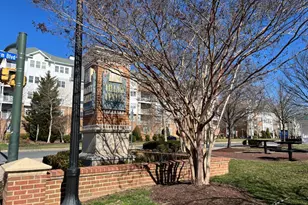 327 King Farm Blvd, Rockville, MD 20850 - Photo 3