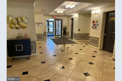 327 King Farm Boulevard #203, Rockville, MD 20850 - Photo 15