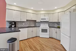 10807 Whiterim Dr, Potomac, MD 20854 - Photo 11