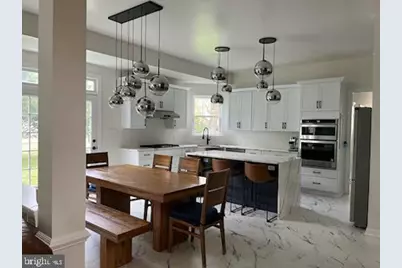 11305 Potomac Oaks Drive, Rockville, MD 20850 - Photo 3