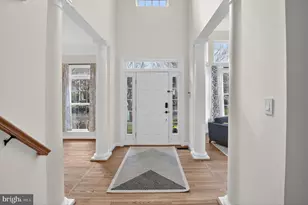 11305 Potomac Oaks Dr, Rockville, MD 20850 - Photo 3