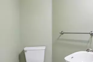 11311 Hollowstone Dr, North Bethesda, MD 20852 - Photo 27