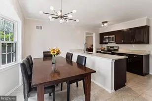 10233 Gainsborough, Potomac, MD 20854 - Photo 13