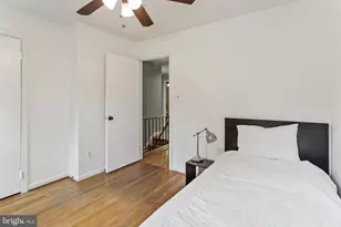 10233 Gainsborough, Potomac, MD 20854 - Photo 29