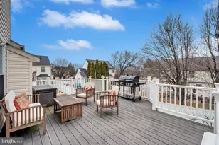 21319 Emerald Dr, Germantown, MD 20876 - Photo 29