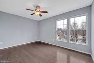 21319 Emerald Dr, Germantown, MD 20876 - Photo 23