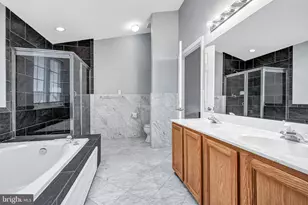 21319 Emerald Dr, Germantown, MD 20876 - Photo 19