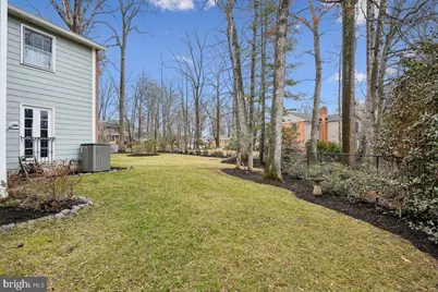 8812 Maxwell Drive, Potomac, MD 20854 - Photo 37