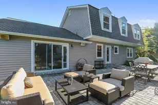 4 Olmstead Ct, Potomac, MD 20854 - Photo 43