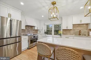 4 Olmstead Ct, Potomac, MD 20854 - Photo 17