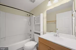 19311 Midridge Rd, Germantown, MD 20876 - Photo 33