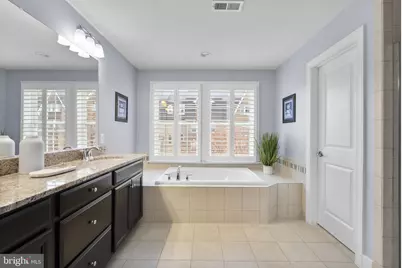 407 Crown Park Avenue, Gaithersburg, MD 20878 - Photo 33