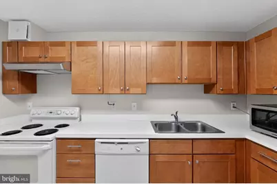 15107 Interlachen Drive #2-1022, Silver Spring, MD 20906 - Photo 15