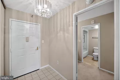 15107 Interlachen Drive #2-1022, Silver Spring, MD 20906 - Photo 3