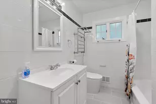 308 Clagett Dr, Rockville, MD 20851 - Photo 17