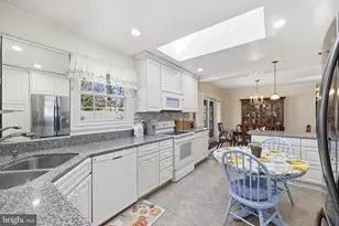 12709 Castleleigh Ct, Silver Spring, MD 20904 - Photo 9