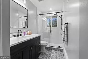 512 Quaint Acres Dr, Silver Spring, MD 20904 - Photo 3