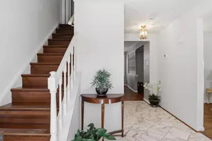 11201 Lake Breeze, North Potomac, MD 20878 - Photo 9