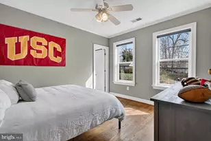 9304 Ewing Dr, Bethesda, MD 20817 - Photo 35