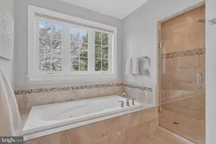 9304 Ewing Dr, Bethesda, MD 20817 - Photo 31