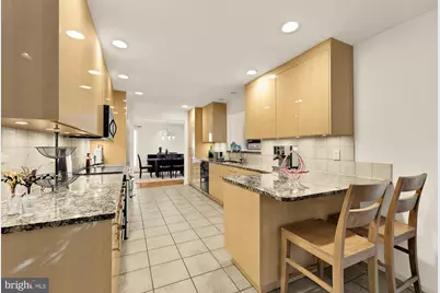 10419 Crossing Creek, Potomac, MD 20854 - Photo 9