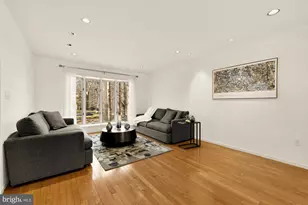 10419 Crossing Creek, Potomac, MD 20854 - Photo 13