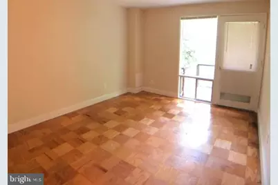 7547 Spring Lake Drive #7547-B, Bethesda, MD 20817 - Photo 5