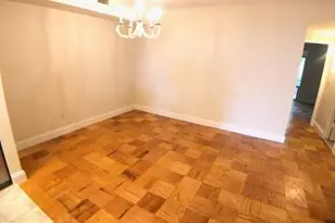 7547 Spring Lake Dr, Bethesda, MD 20817 - Photo 3