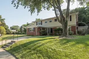 1512 Vivian Ct, Silver Spring, MD 20902 - Photo 3