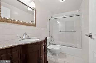 9701 Fields Rd, Gaithersburg, MD 20878 - Photo 25