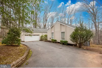 10101 Lloyd Road, Potomac, MD 20854 - Photo 5