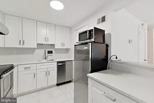 18600 Nathans Pl, Montgomery Village, MD 20886 - Photo 9