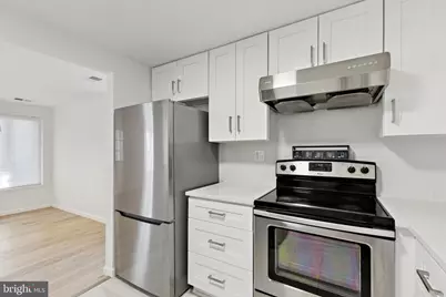 18600 Nathans Place, Montgomery Village, MD 20886 - Photo 11