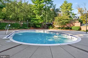 10101 Grosvenor Pl, Rockville, MD 20852 - Photo 29