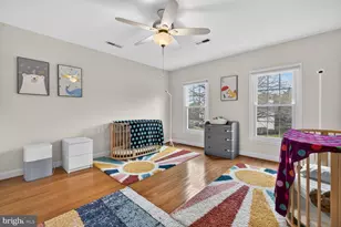 10713 Cloverbrooke Dr, Potomac, MD 20854 - Photo 27