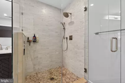 10713 Cloverbrooke Drive, Potomac, MD 20854 - Photo 25