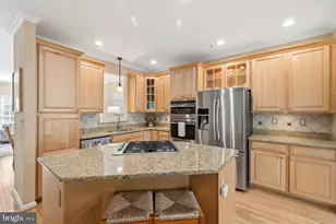 487 Winding Rose Dr, Rockville, MD 20850 - Photo 19