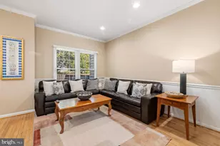 487 Winding Rose Dr, Rockville, MD 20850 - Photo 17