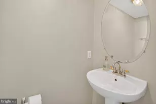 20 Golden Ash Way, Gaithersburg, MD 20878 - Photo 7