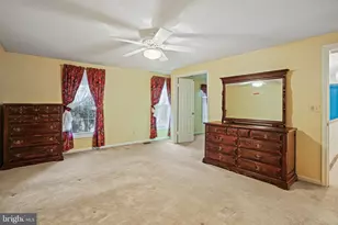 12737 Triple Crown Rd, Gaithersburg, MD 20878 - Photo 31