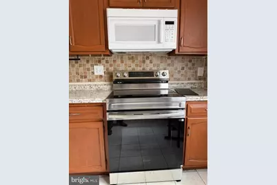 9 Autumn Hill, Gaithersburg, MD 20877 - Photo 17